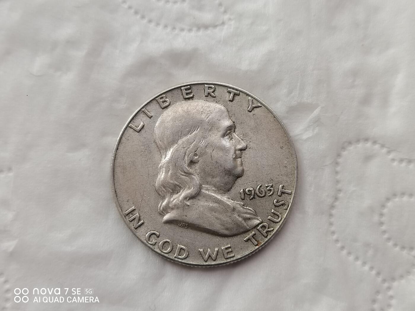 银币 63年美国大钟半圆银币