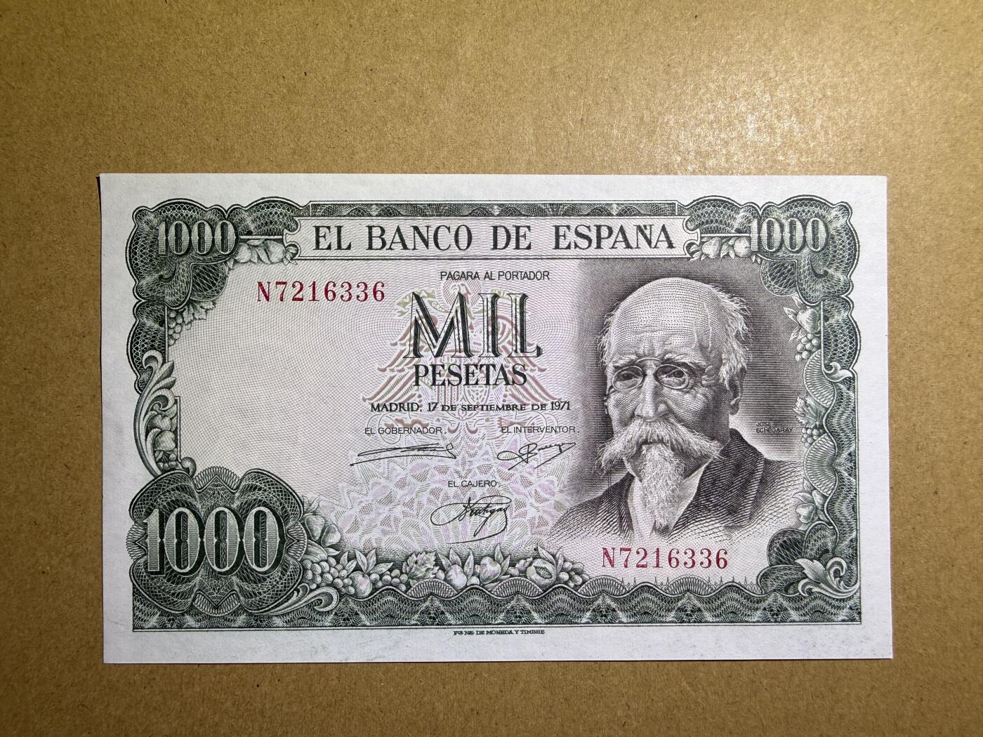 《艾美收藏》第235期-3.8周日外币荟萃 西班牙1000比塞塔 UNC 1971年 西班牙银行成为唯一发钞银行100周年纪念钞 无4