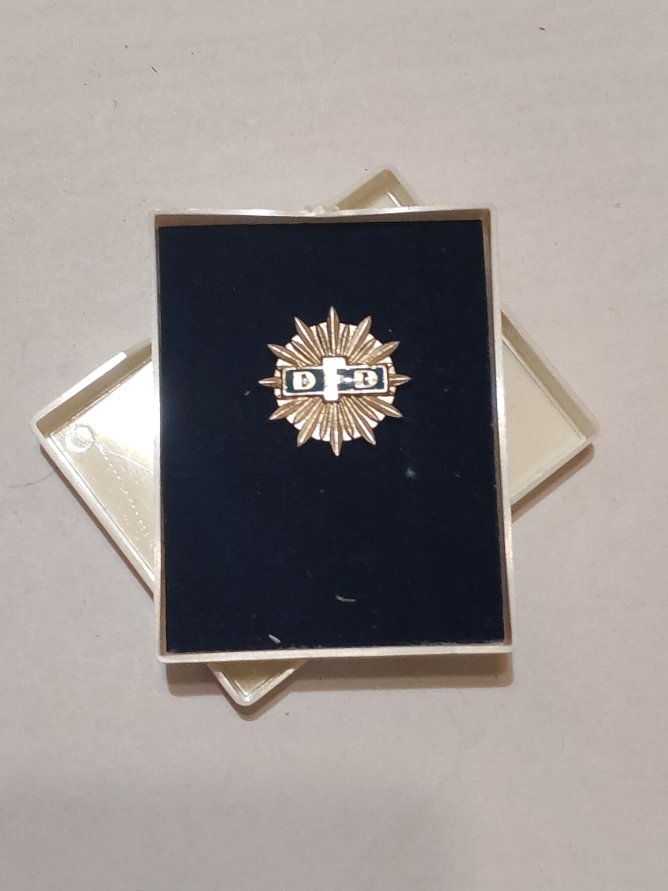 韵星假日军品类拍卖第44期 -- Rimey Holidays Militaria Auction 44