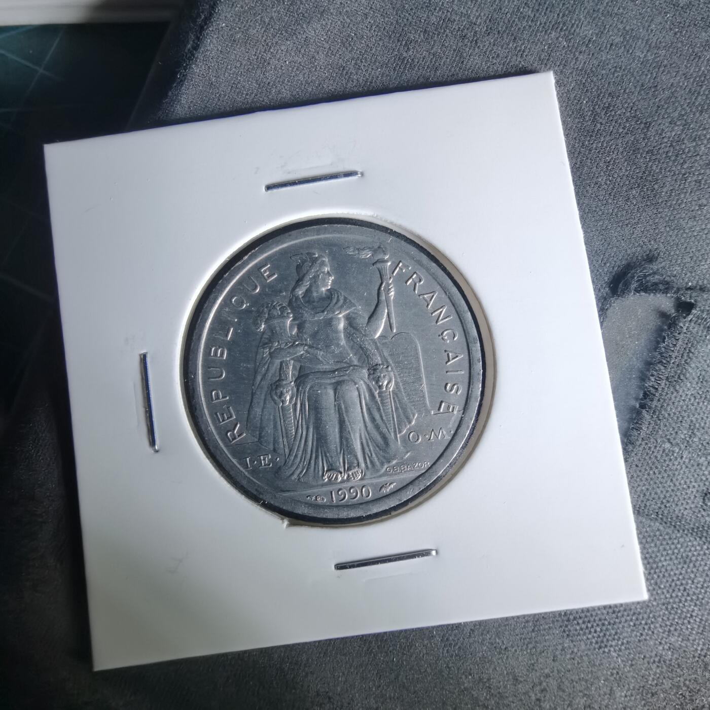 沼泽如烟--第1015场 法属新喀里多尼亚1990年2法郎