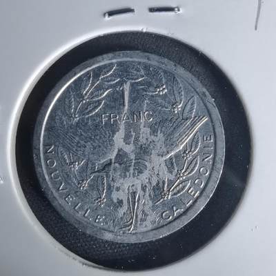 沼泽如烟--第1015场 - 法属新喀里多尼亚1983年1法郎