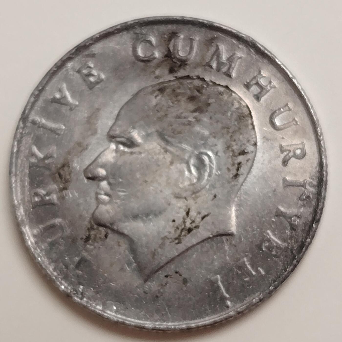 布加迪🐬～世界钱币(上海)🌾第 279 期 /  各国套币和散币 土耳其🇹🇷 1986年 10里拉