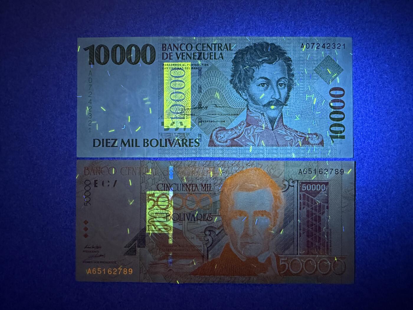 《艾美收藏》第235期-3.8周日外币荟萃