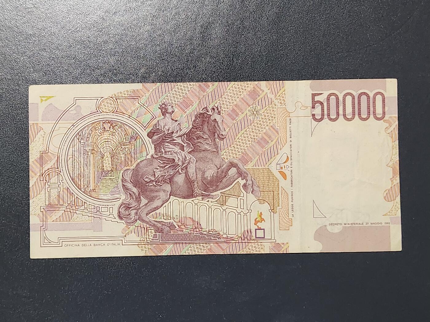 3月5号晚上8点 外国纸币自动截拍第34场 意大利美品