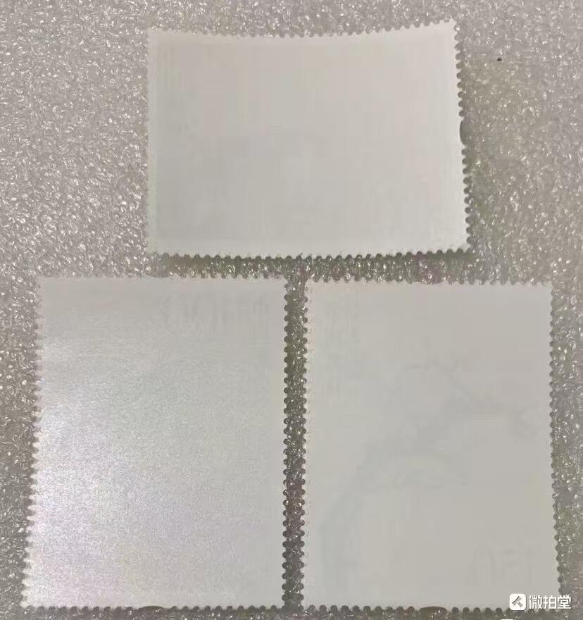 “何香凝作品选”邮票1套3枚。