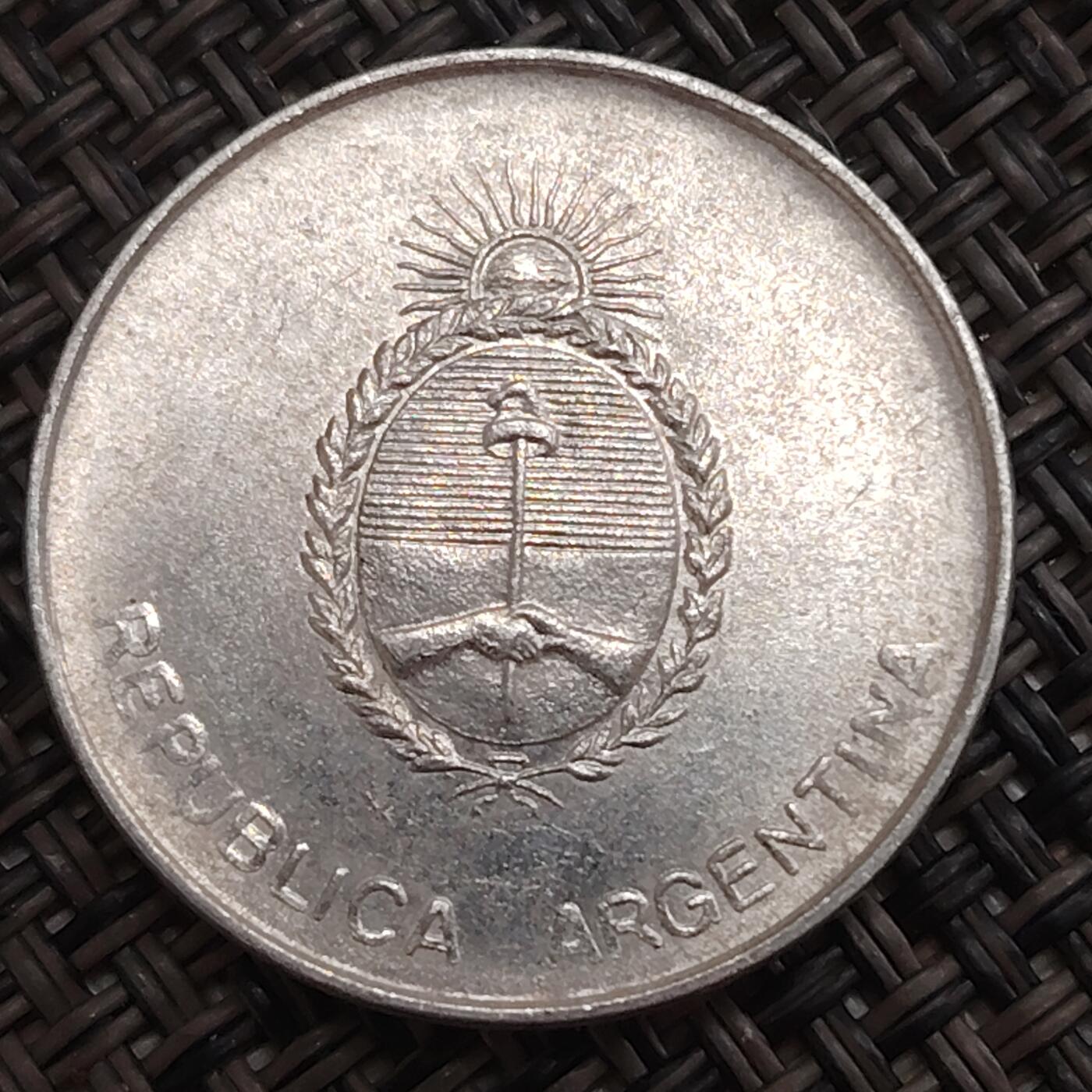 布加迪🐬～世界钱币(上海)🌾第 279 期 /  各国套币和散币