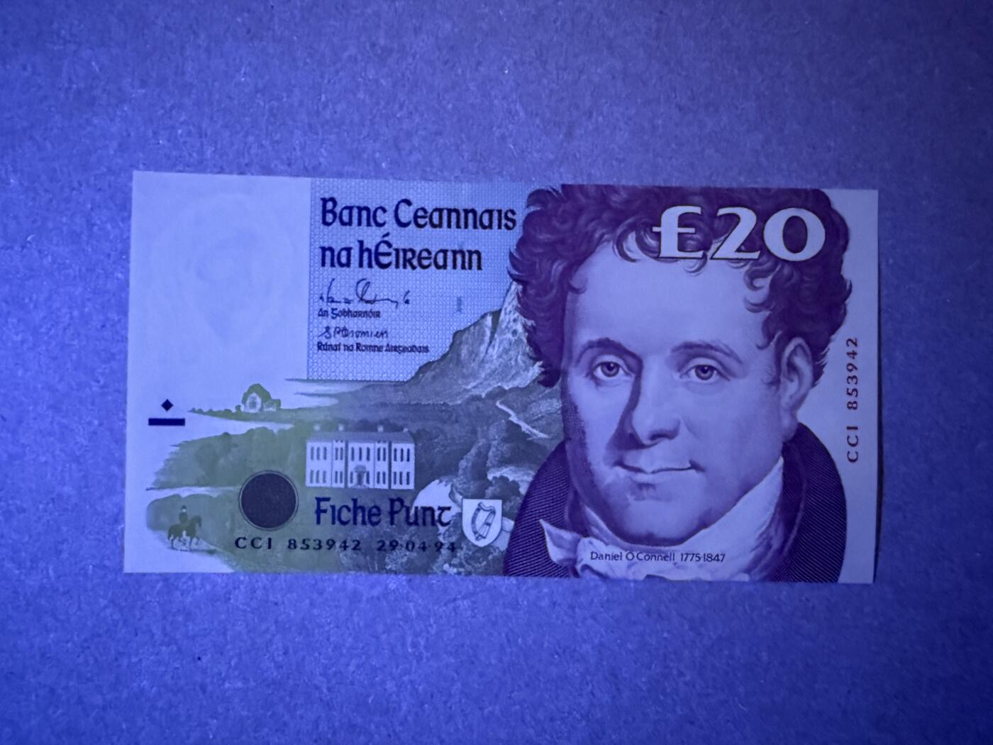 《艾美收藏》第235期-3.8周日外币荟萃 爱尔兰20镑 UNC C序列 1994年 爱尔兰宪章运动领袖奥康奈尔