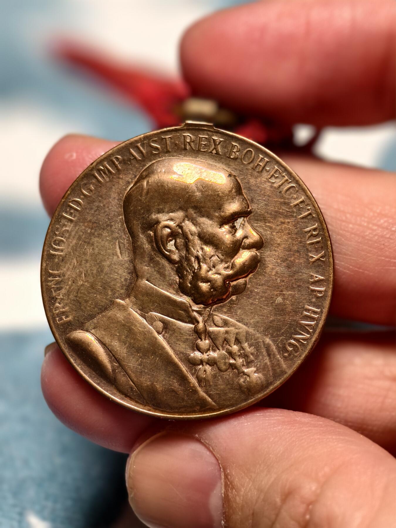 抚柳草堂-第十四期章牌钱币  奖章勋章限时免佣 满百包邮 放漏专场 1898奥匈帝国弗朗茨·约瑟夫一世登基50周年纪念奖章（Signum Memoriae）