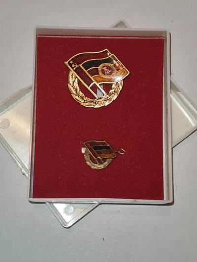 韵星假日军品类拍卖第44期 -- Rimey Holidays Militaria Auction 44 - 民主德国金级苏德友谊协会奖章带原盒mini