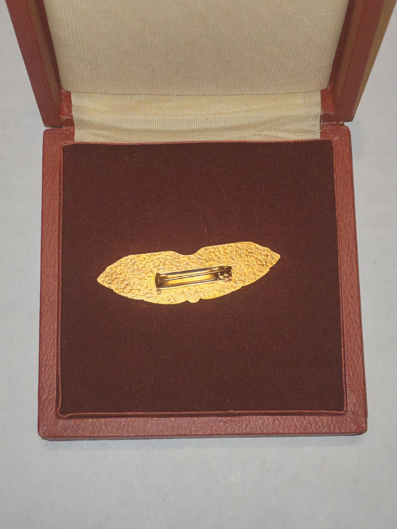 韵星假日军品类拍卖第44期 -- Rimey Holidays Militaria Auction 44 民主德国铁路优秀服务证章带原盒