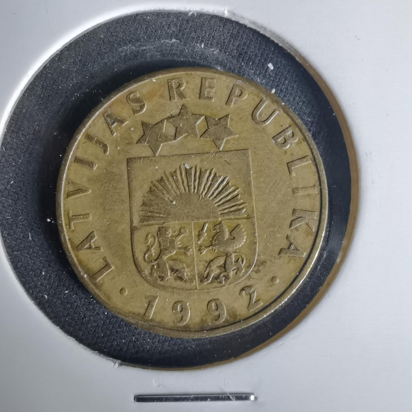 沼泽如烟--第1015场 拉脱维亚1992年20分