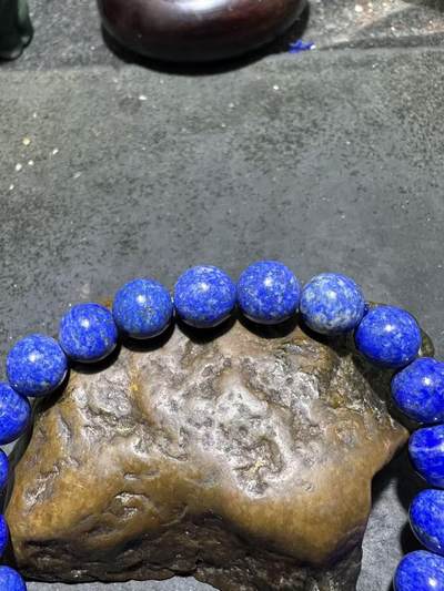 精美阿富汗老矿青金石手串一条， 精美阿富汗老矿青金石手串一条，