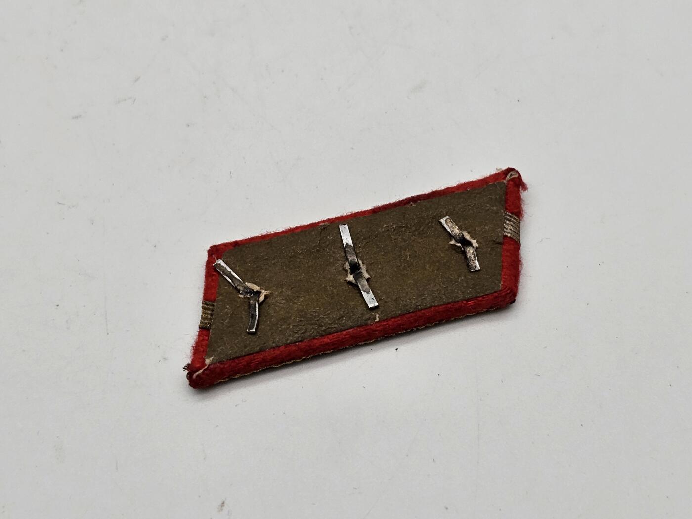旧物徽章专场20260311 大尉领章一只原品