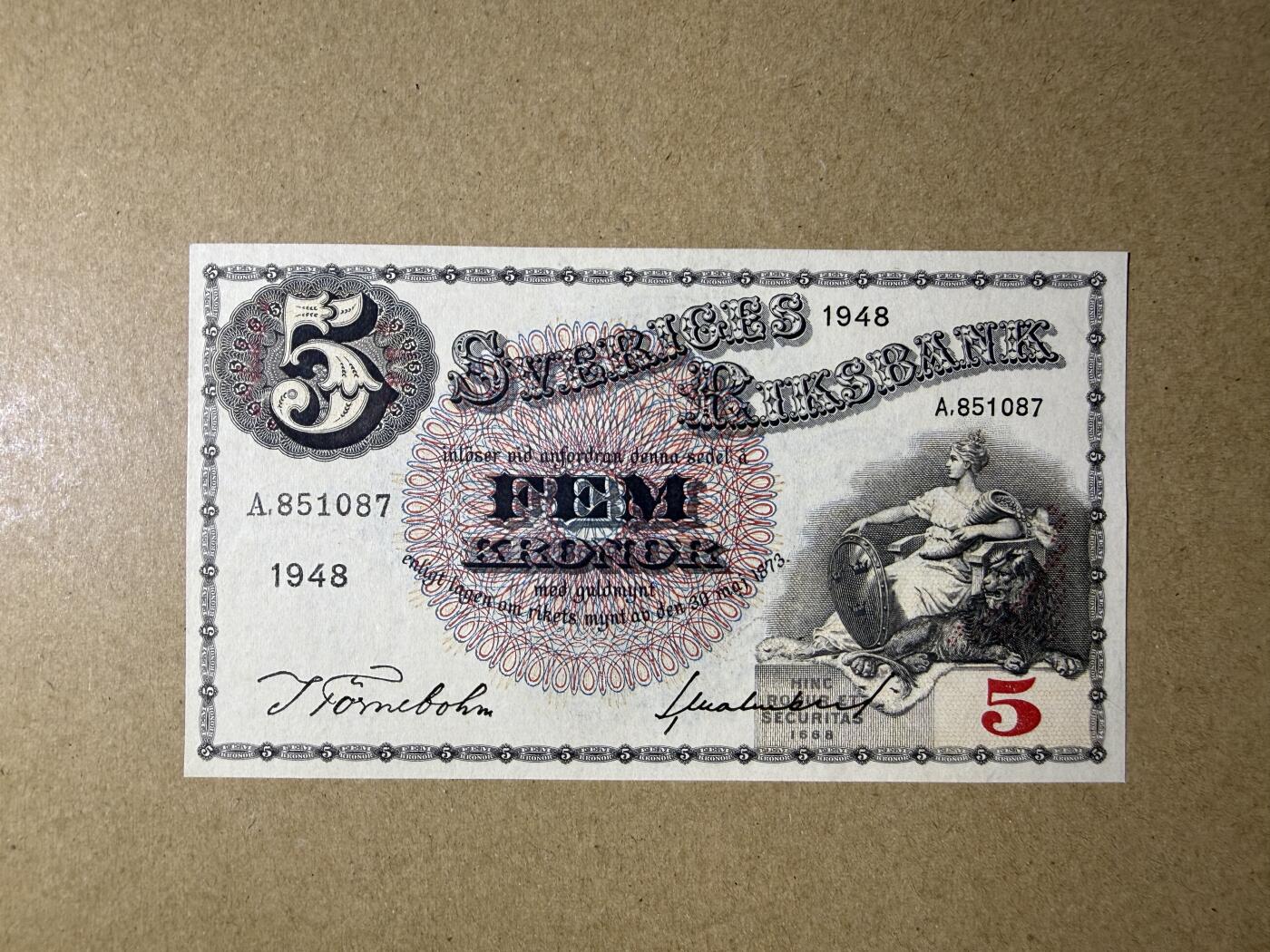 《艾美收藏》第235期-3.8周日外币荟萃 瑞典5克朗 UNC 1948年 A冠 无4