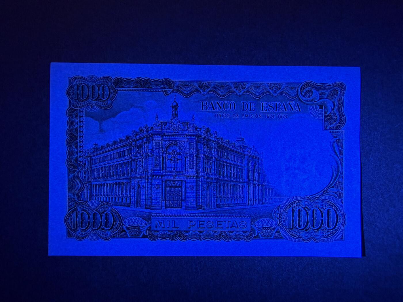 《艾美收藏》第235期-3.8周日外币荟萃 西班牙1000比塞塔 UNC 1971年 西班牙银行成为唯一发钞银行100周年纪念钞 无4
