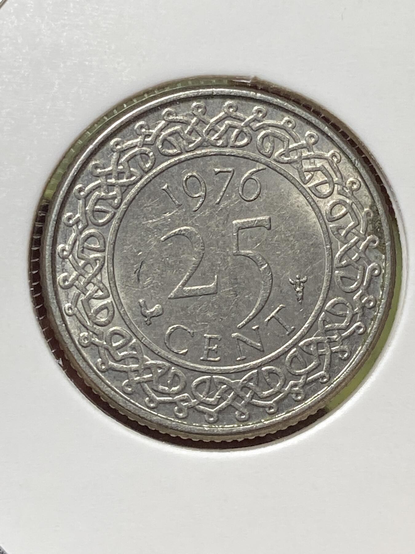 2026年第三十三场(总第二百零二场）外国精品纸夹币场(免佣金) 苏里南🇸🇷1976年25分(独立后首套流通硬币，Cock–鸡标，无磁)