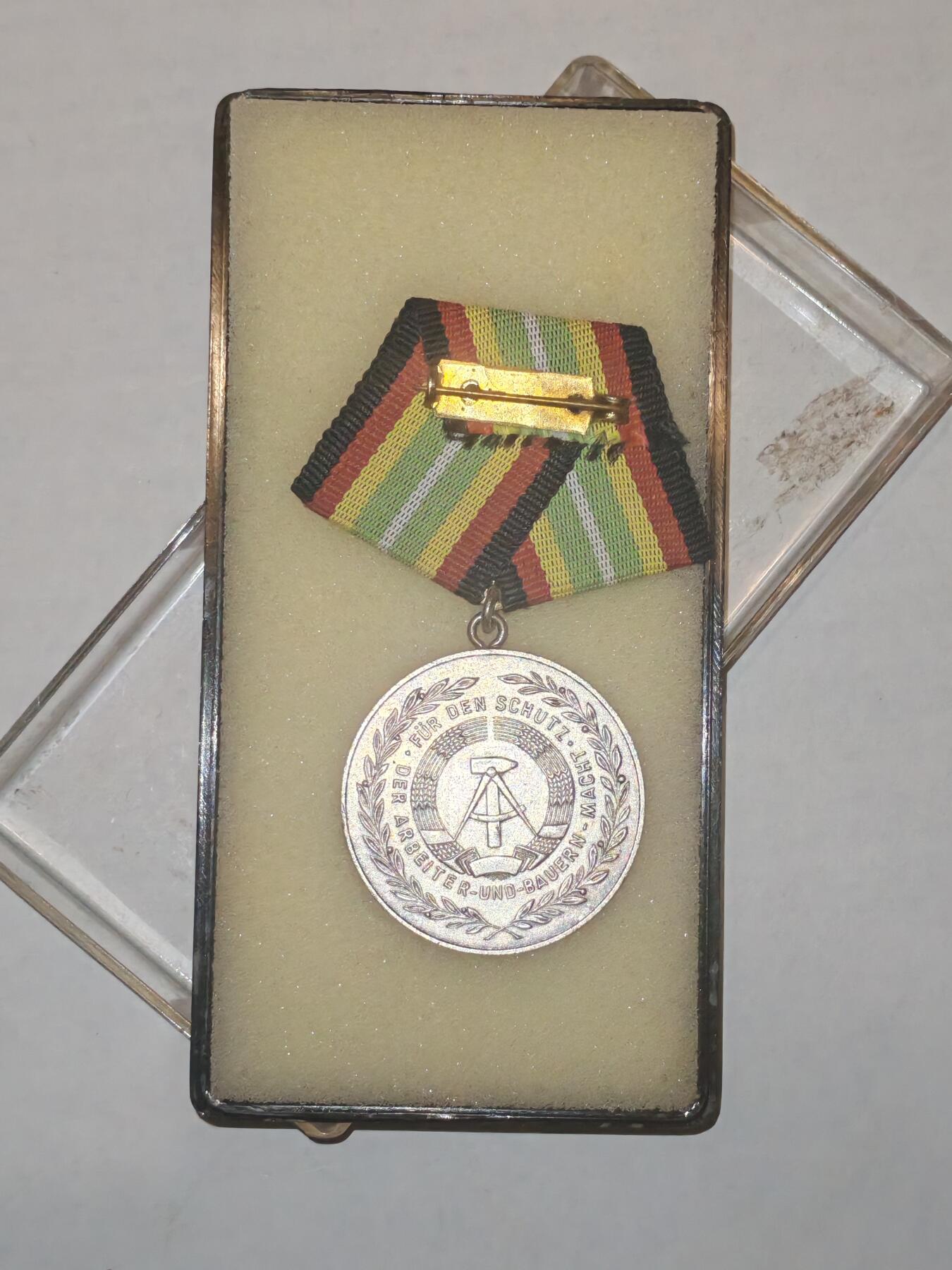 韵星假日军品类拍卖第44期 -- Rimey Holidays Militaria Auction 44