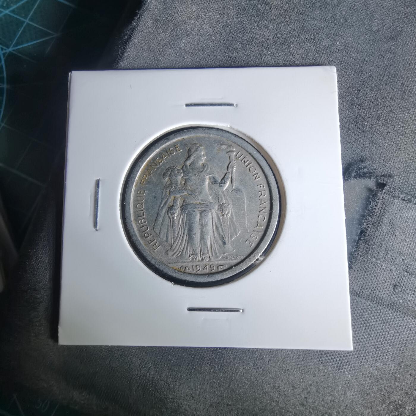 沼泽如烟--第1015场 法属新喀里多尼亚1949年2法郎