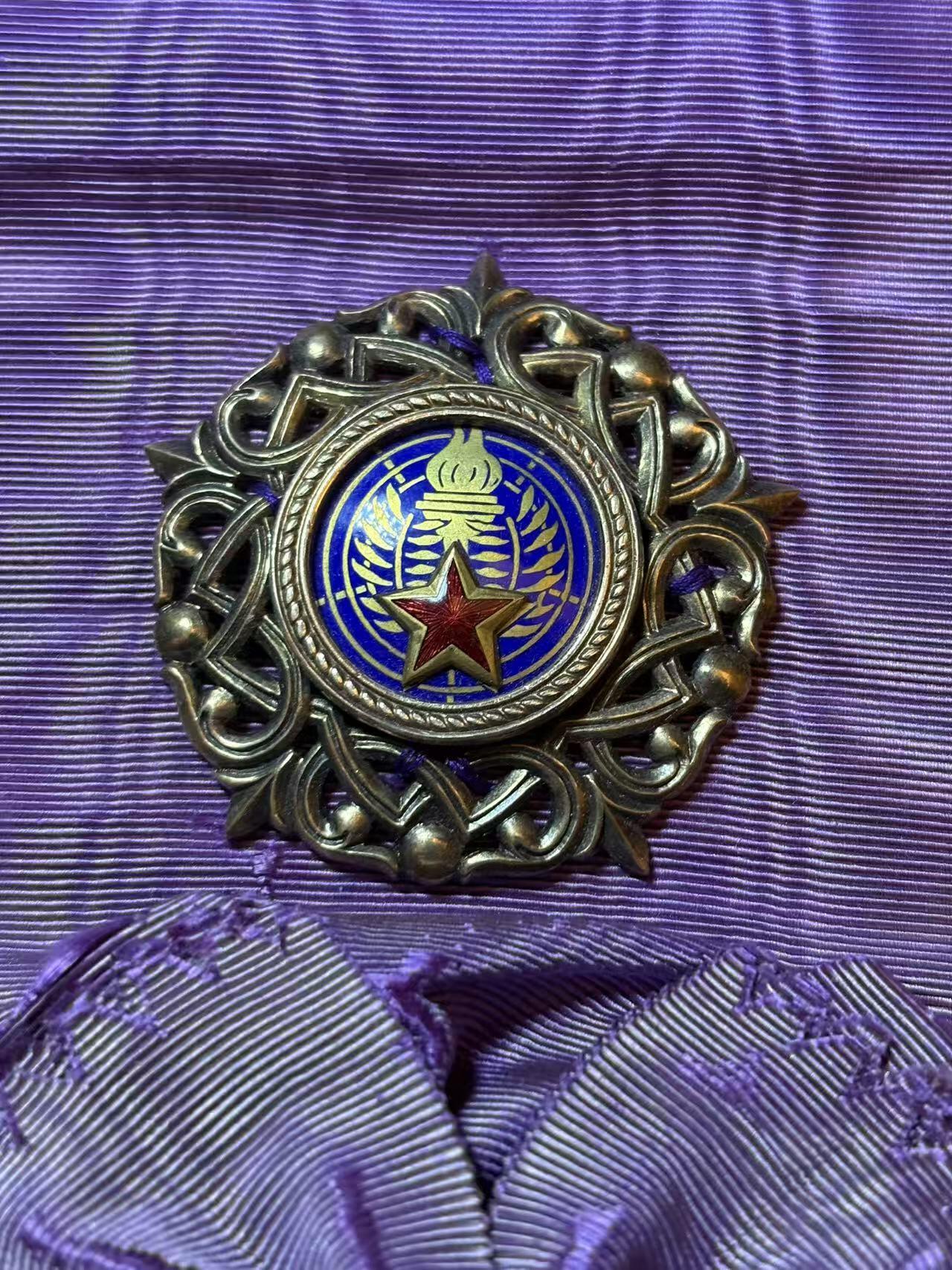 盛世勋华——号角文化勋章邮票专场拍卖第308期 南斯拉夫一级南斯拉夫之星勋章/南斯拉夫大星勋章绶章 实发159枚 只有大绶 银制