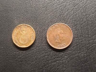 荟藏特别场次第五期——“社长的钢镚堆” 非洲硬币批量两枚