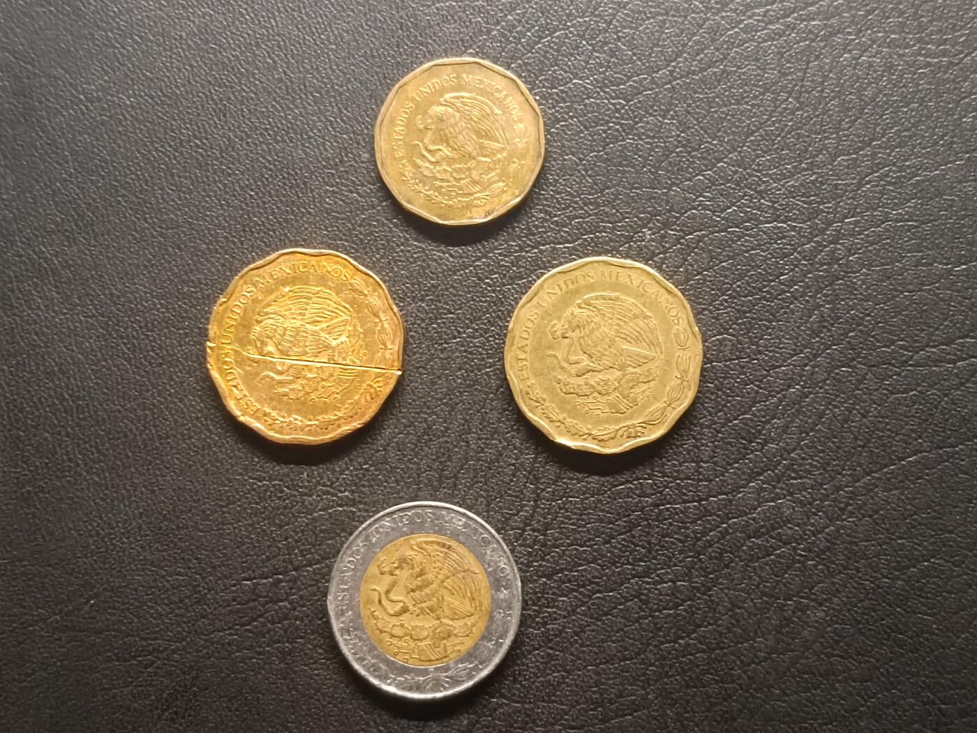 荟藏特别场次第五期——“社长的钢镚堆” 墨西哥硬币批量四枚