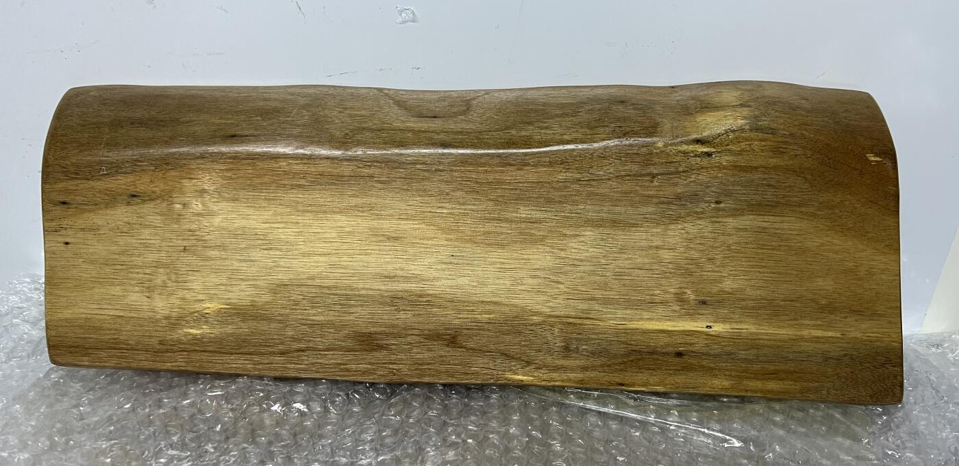 零元拍：金丝楠干泡台茶盘 金光闪闪。尺寸约：46.3/16.5/3CM。