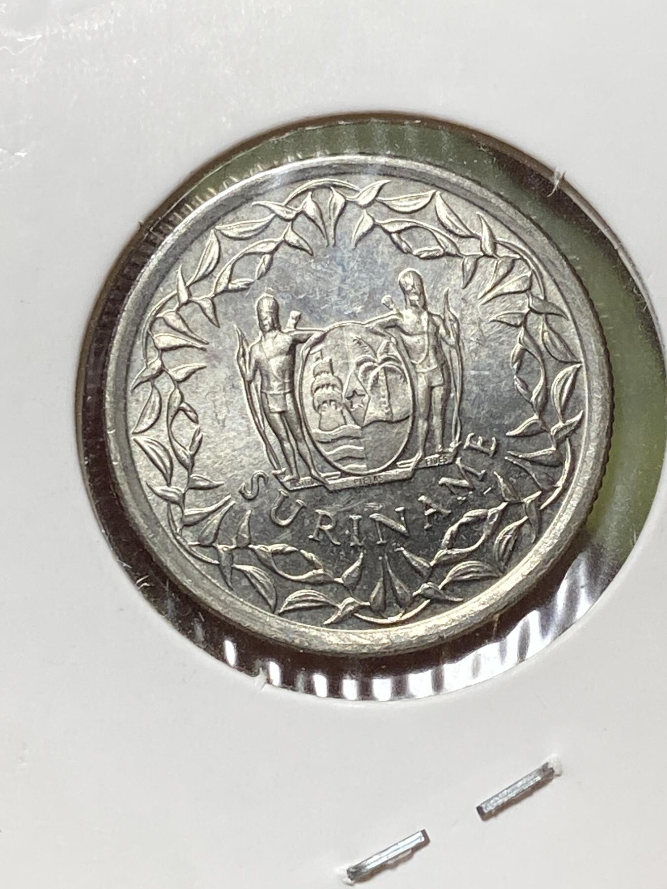 2026年第三十三场(总第二百零二场）外国精品纸夹币场(免佣金) 苏里南🇸🇷1989年25分(第二套流通硬币，有磁)