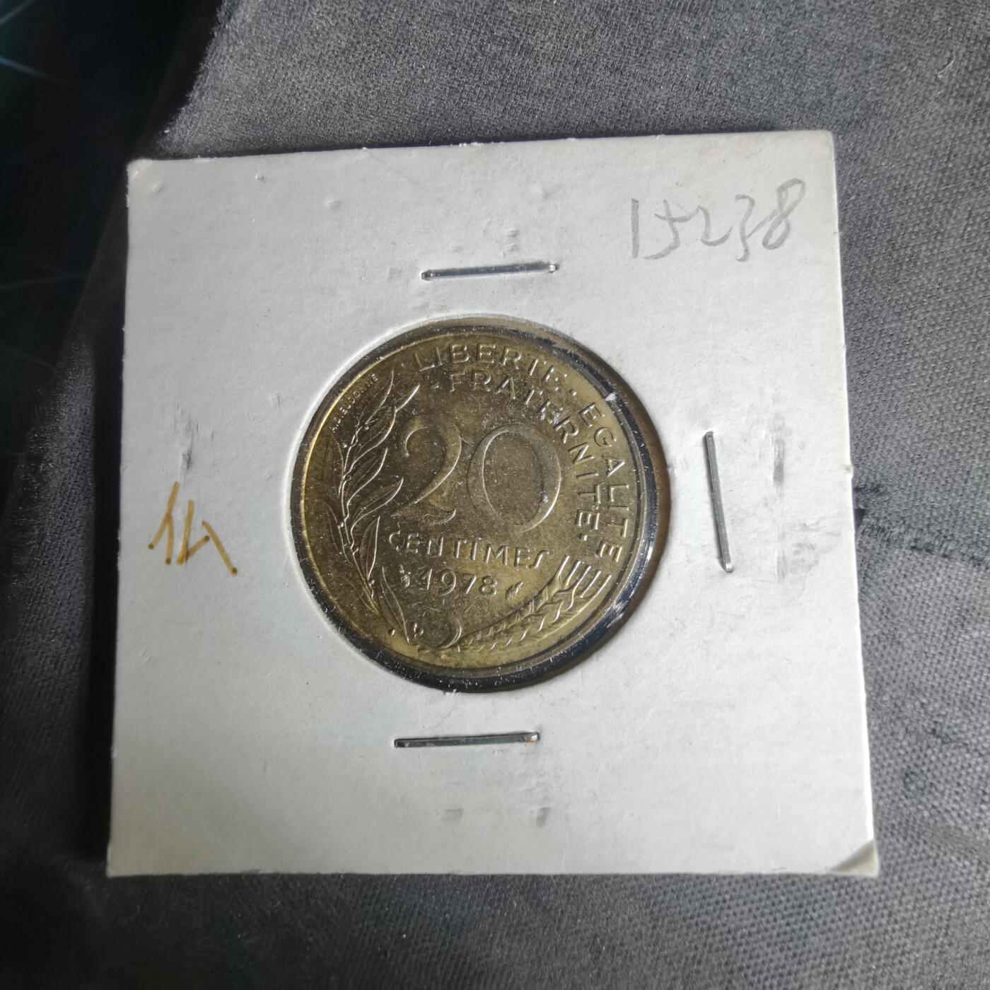 沼泽如烟--第1015场 法国1978年20分