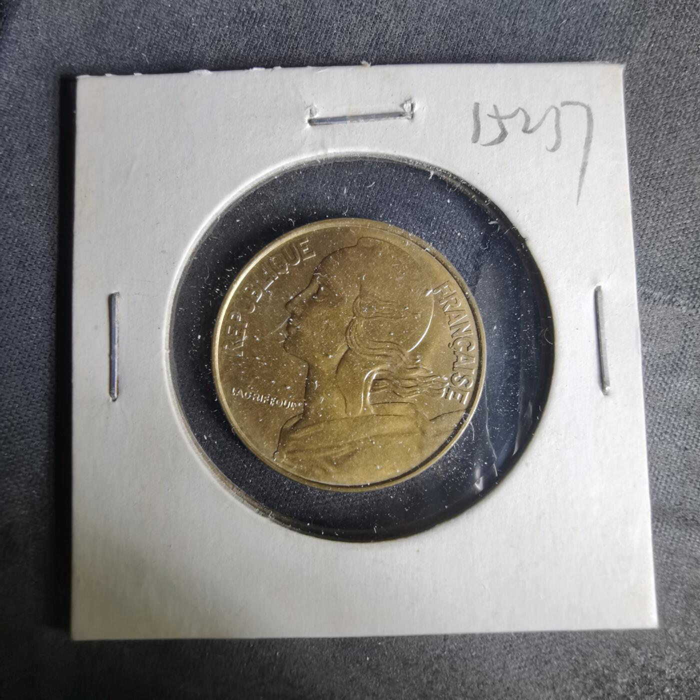 沼泽如烟--第1015场 法国1977年20分