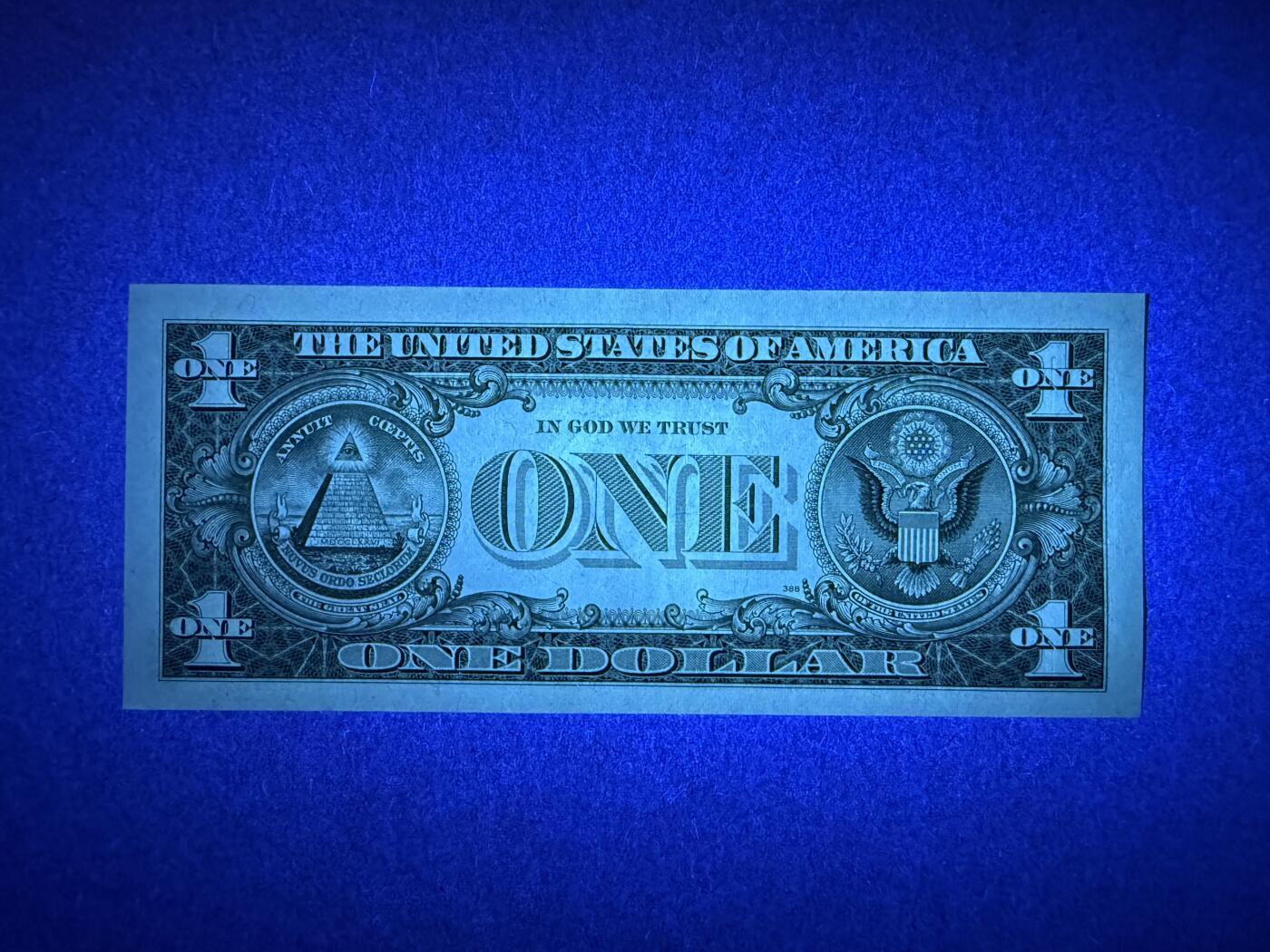 《艾美收藏》第235期-3.8周日外币荟萃 美国1美元 UNC 1957年 蓝库印