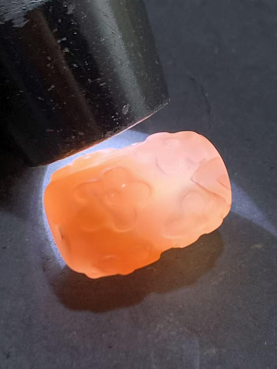 精美川料荔枝冻飘红南红玛瑙雕刻满花桶珠一个