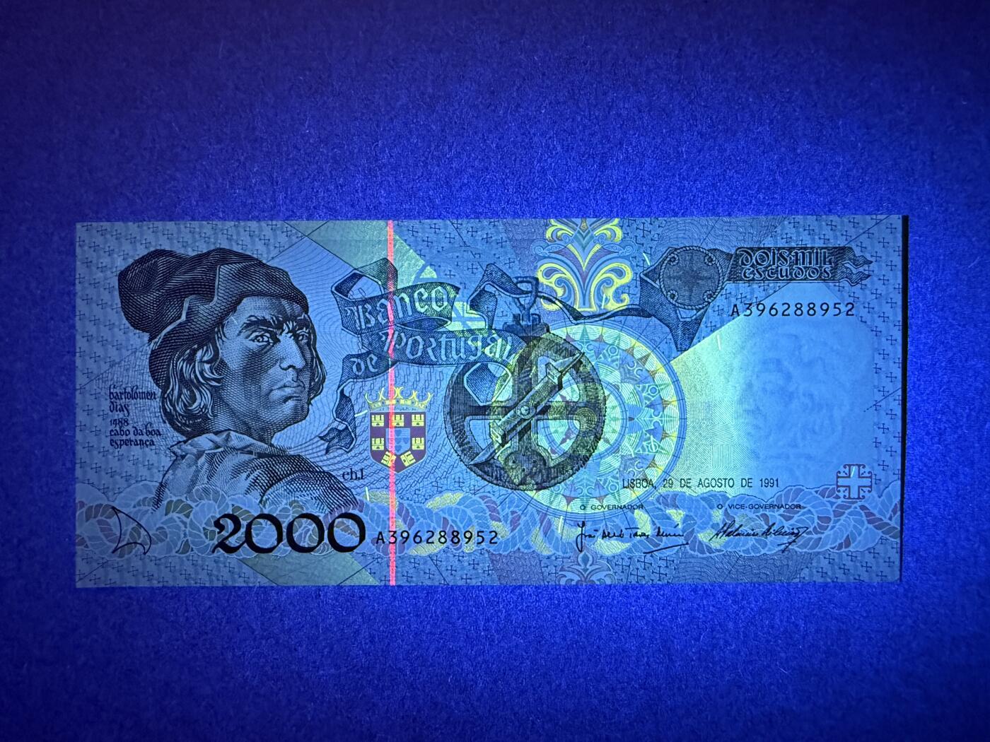 《艾美收藏》第235期-3.8周日外币荟萃 葡萄牙2000埃斯库多 UNC 1991年 葡萄牙航海家迪亚斯 A冠无47