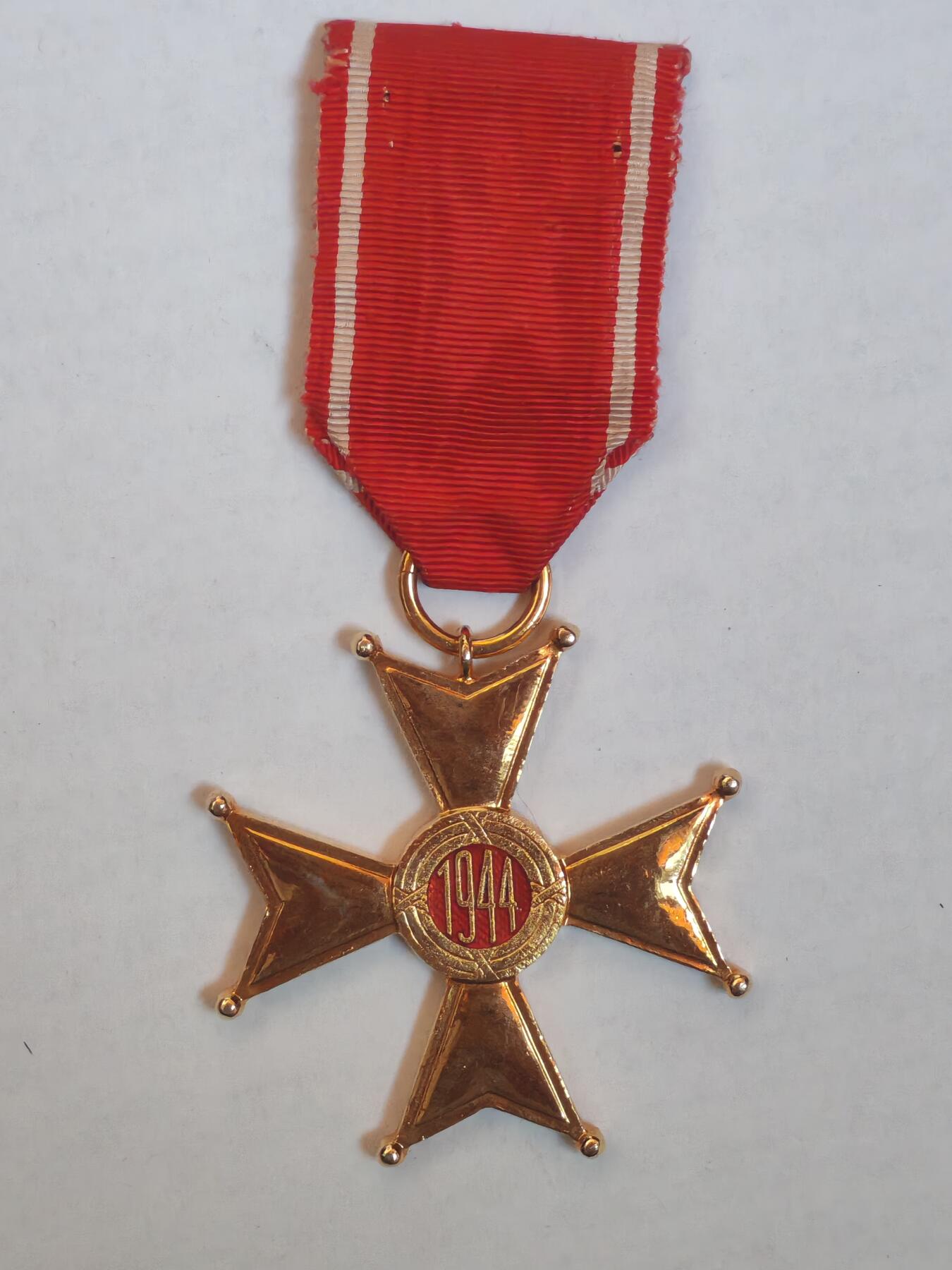 韵星假日军品类拍卖第44期 -- Rimey Holidays Militaria Auction 44 波兰人民共和国复兴勋章 军官级 好品