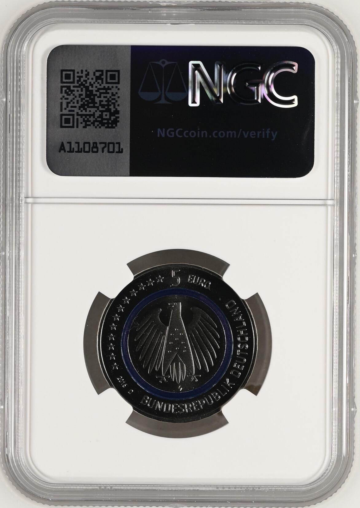 S&S Numismatic世界钱币-拍卖 第121期  获奖币*德国2016年 蓝色地球 5欧元镶嵌聚合物精制纪念币 D版 NGC PF69UC 裸币送评无包装