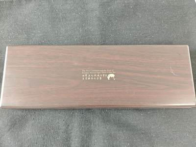 刘世昌艺术品销售中心～虎踞龙蟠*金杨在线联拍群第518期 - 世界五大洲鸡年贺岁生肖银币大全套（澳大利亚、英国、赤道几内亚、加拿大、不丹），1盎司/枚，共5枚5盎司。原盒证，品相如图。