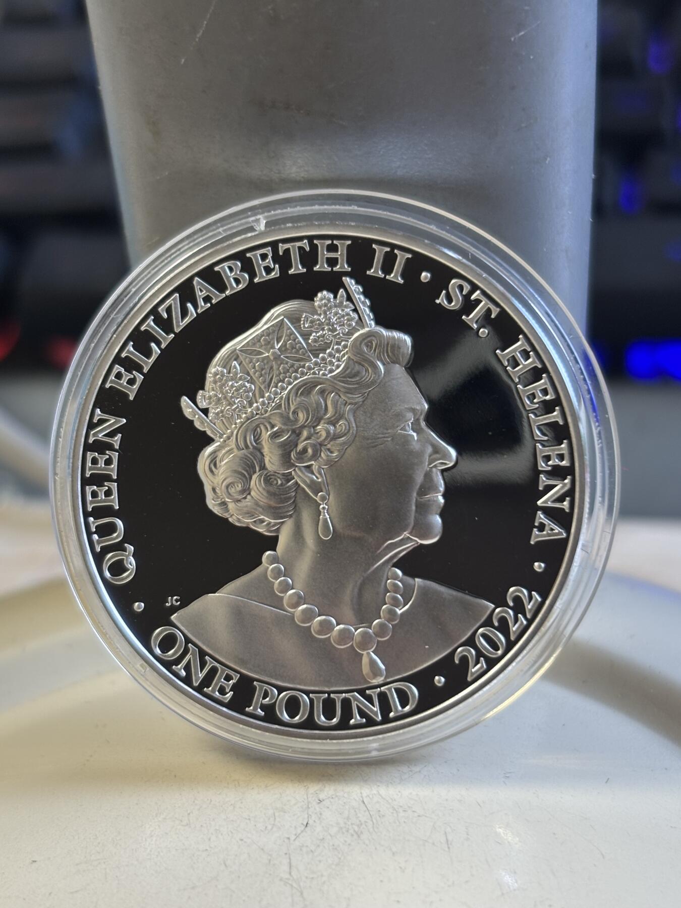 第192期拍卖 圣赫勒拿2022年美德女神系列永恒女神1盎司银币，999银，发行2000枚