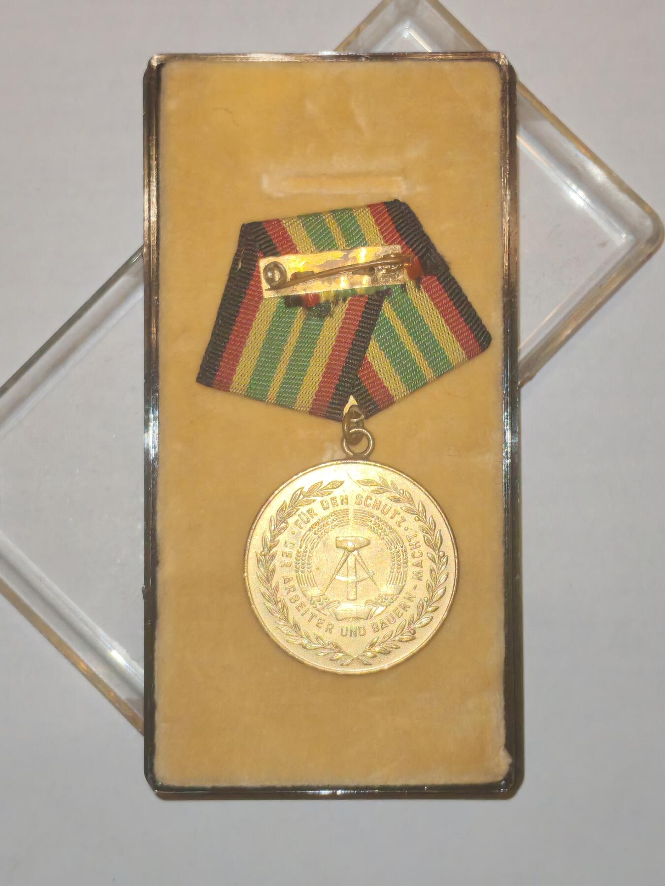 韵星假日军品类拍卖第44期 -- Rimey Holidays Militaria Auction 44