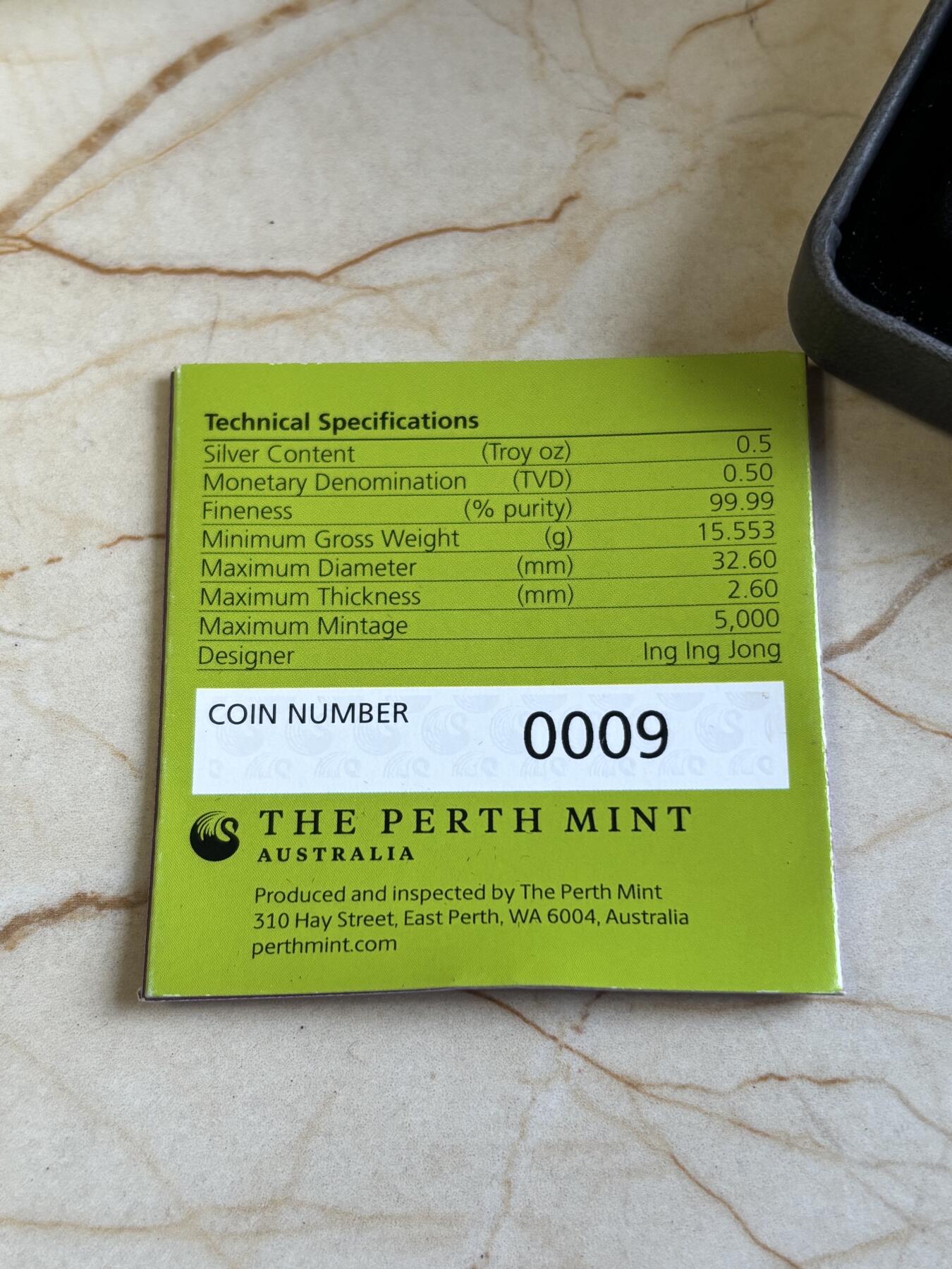 第192期拍卖 图瓦卢2018年英国斗牛犬彩色纪念银币，15.553克，9999银，发行5000枚