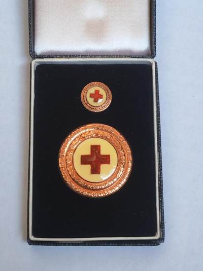 韵星假日军品类拍卖第44期 -- Rimey Holidays Militaria Auction 44 - 民主德国铜级红十字会奖章带原盒mini