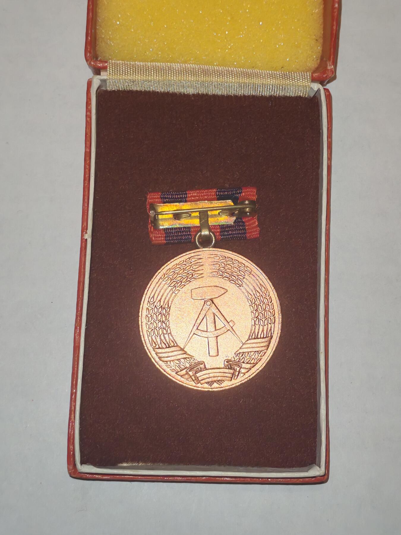 韵星假日军品类拍卖第44期 -- Rimey Holidays Militaria Auction 44