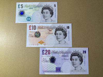 《艾美收藏》第235期-3.8周日外币荟萃 - 英格兰5、10、20镑 UNC E序列再版