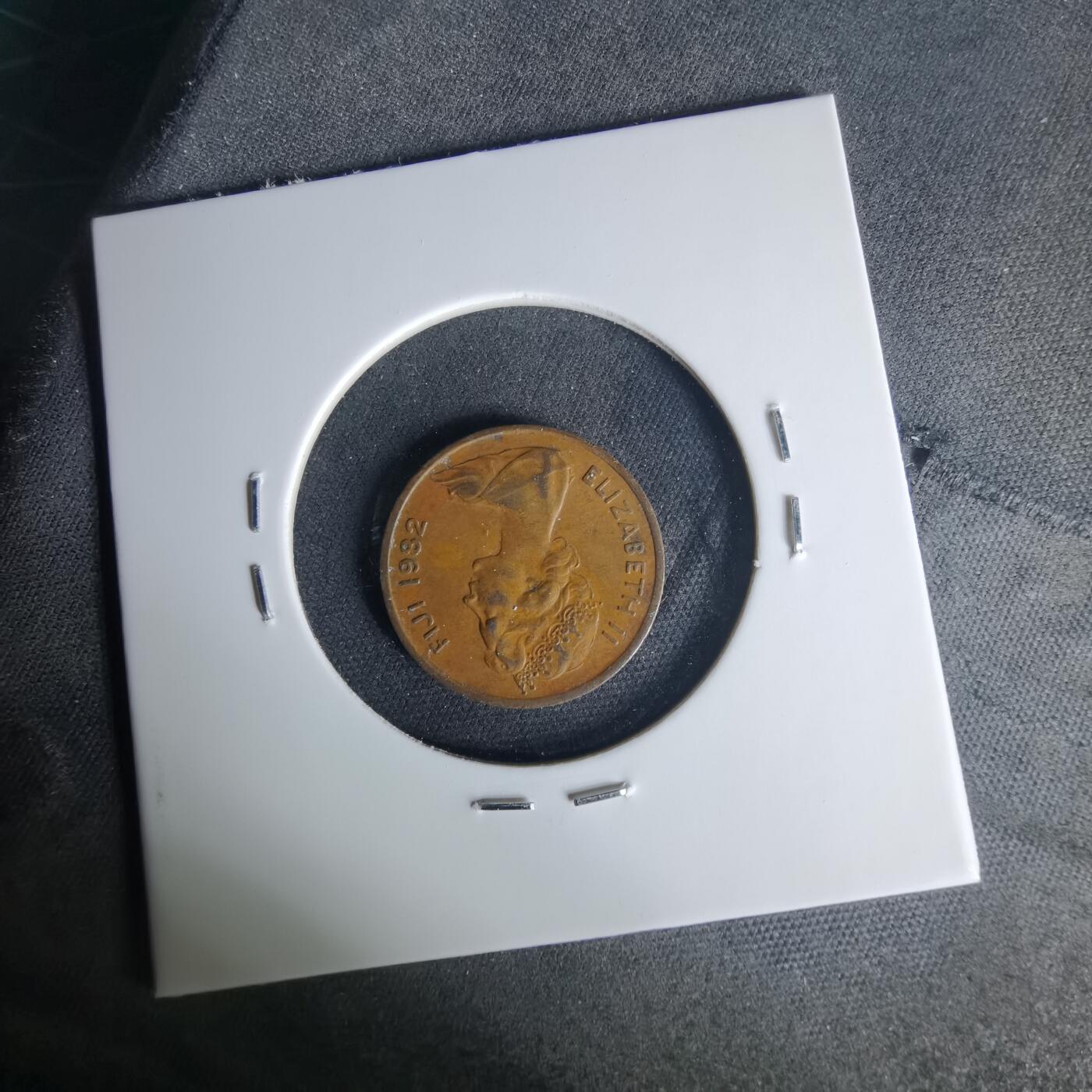 沼泽如烟--第1015场 斐济1982年一分