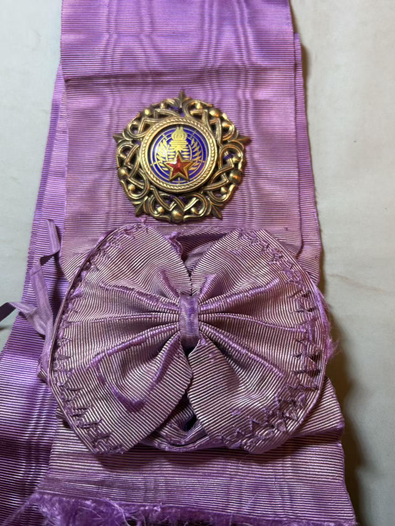 盛世勋华——号角文化勋章邮票专场拍卖第308期 南斯拉夫一级南斯拉夫之星勋章/南斯拉夫大星勋章绶章 实发159枚 只有大绶 银制