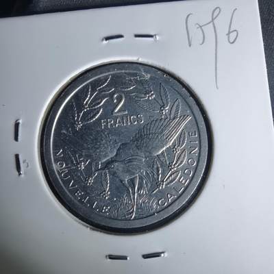 沼泽如烟--第1015场 - 法属新喀里多尼亚1990年2法郎