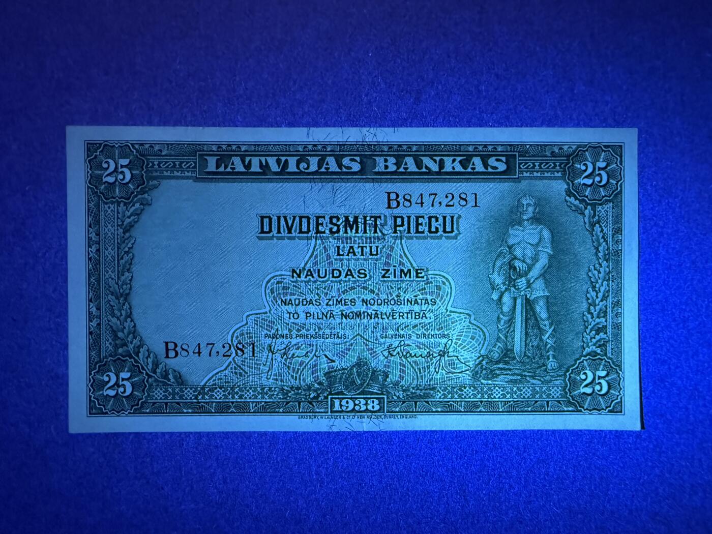 《艾美收藏》第235期-3.8周日外币荟萃 拉脱维亚25拉特 AU 1938年老版本
