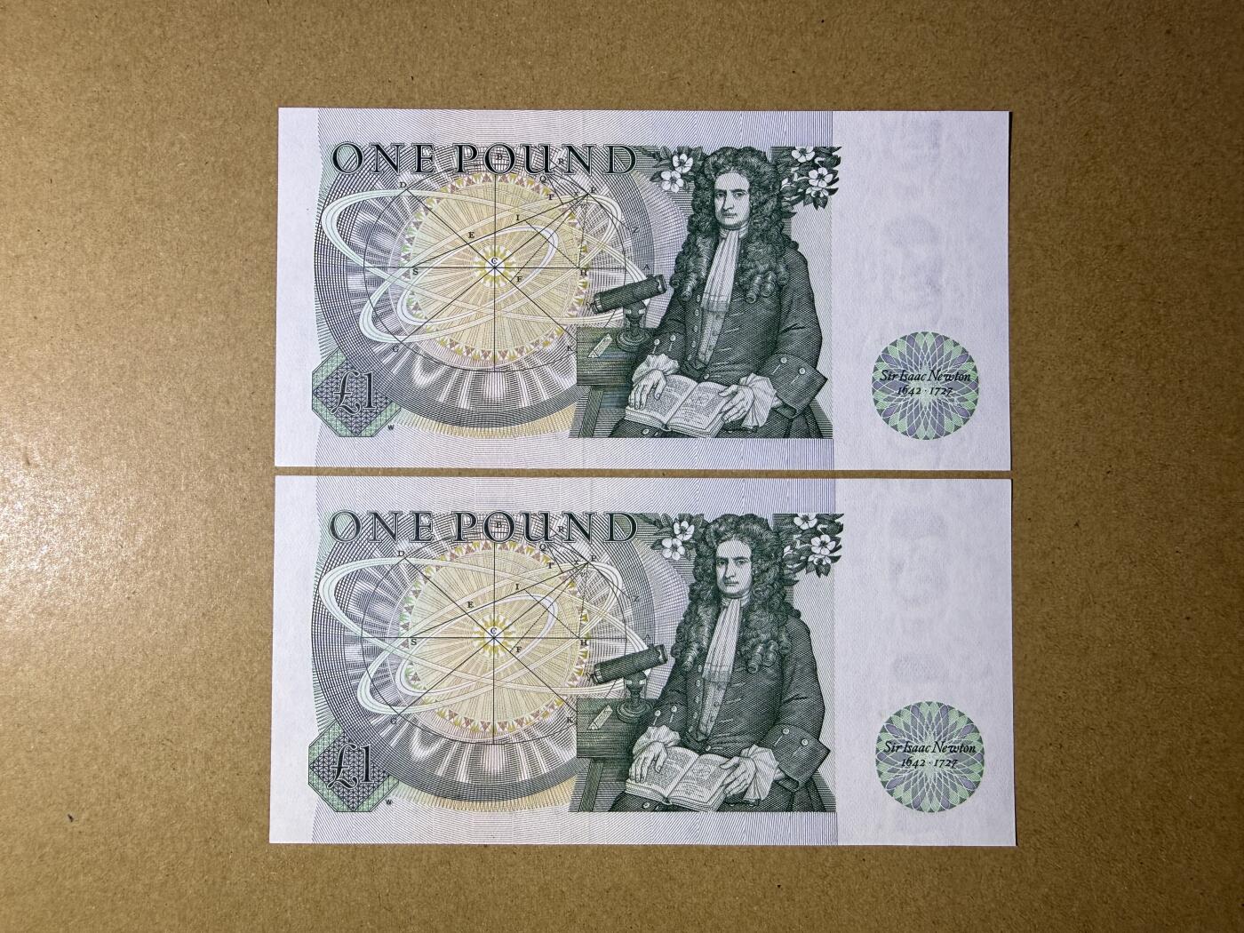 《艾美收藏》第235期-3.8周日外币荟萃 英格兰1镑2张 UNC D序列 全程无47