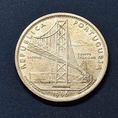 【全场包邮】纯粹捡漏拍508场 - 葡萄牙1966年20埃斯库多萨拉扎大桥通车纪念银币【30毫米10克65%】