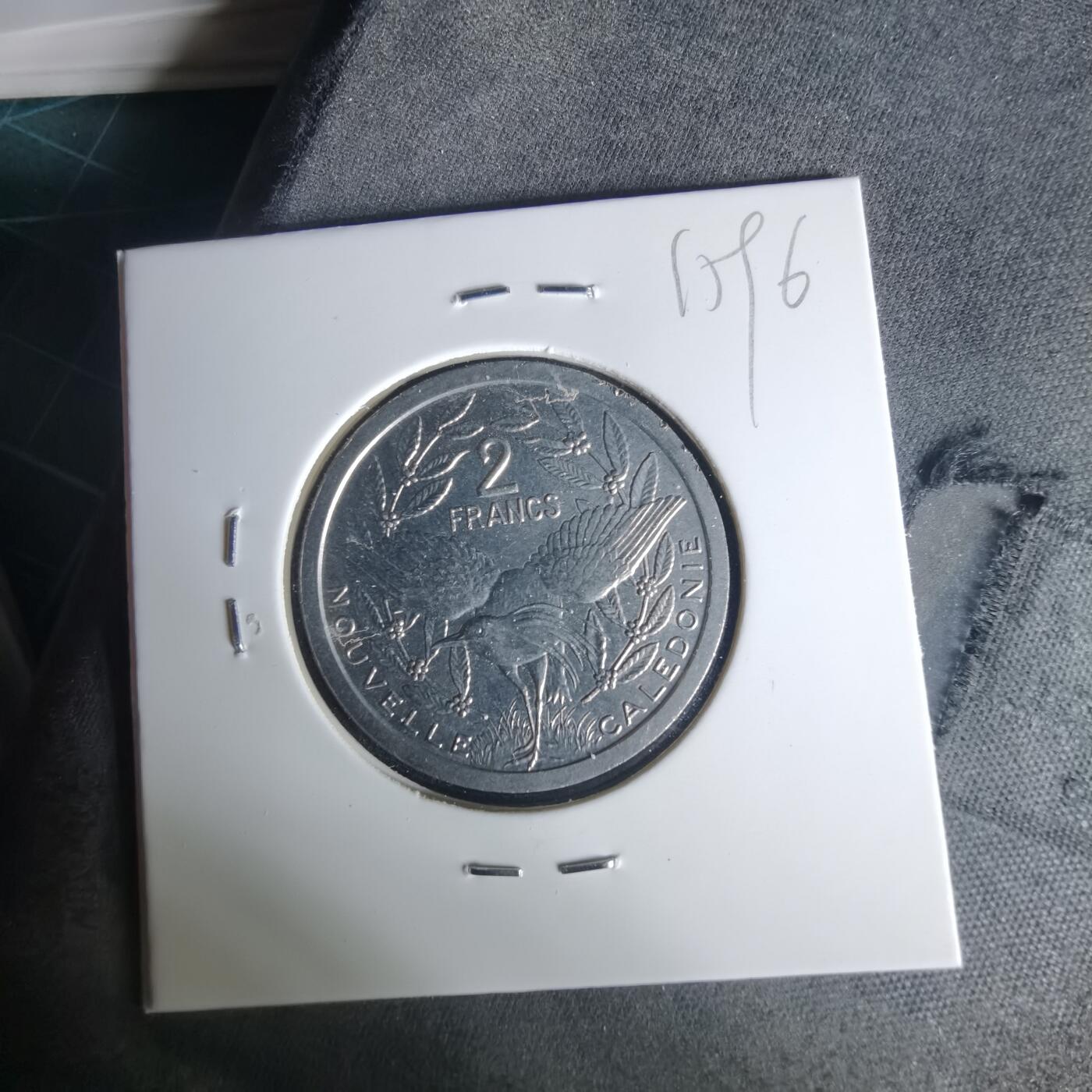 沼泽如烟--第1015场 法属新喀里多尼亚1990年2法郎