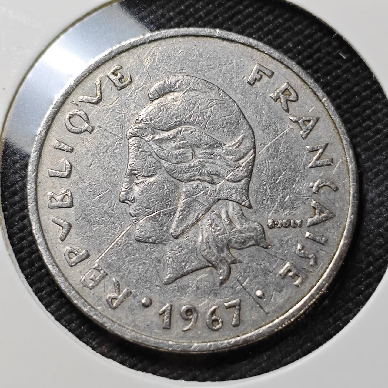 KK钱币收藏小铺   第401期 2月预留时间 周末发货  1967法属赫布里底20分