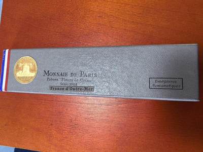 长老汇马年精选第七场拍卖 - 1964科摩罗和留尼旺5枚套FDC各一套，法国造币厂，原盒，量少精品（2）